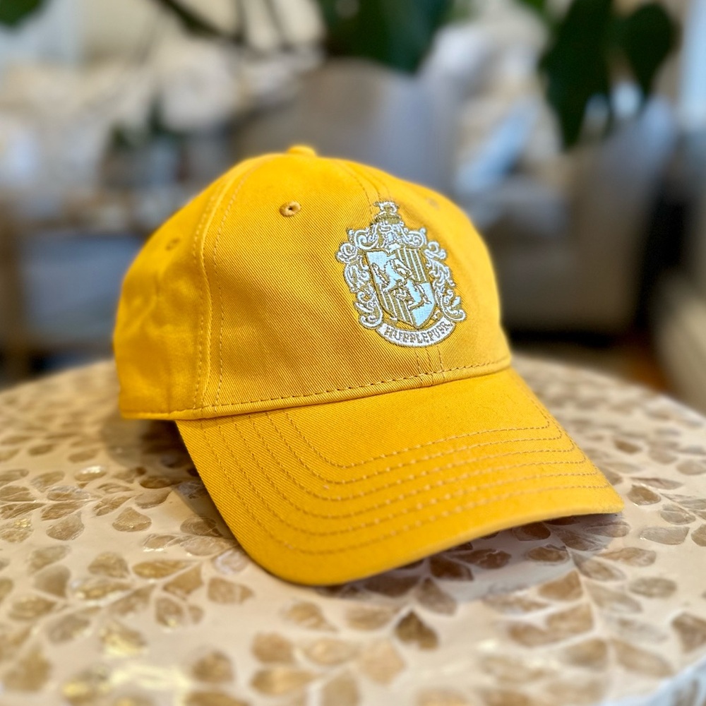 NWT House of Hufflepuff Yellow Hat Ball Cap, Harry Potter, Adjustable